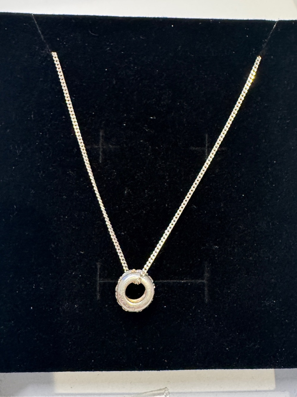 925 Sterling silver Circle Pendant Necklace - Elegant Everyday Jewelry